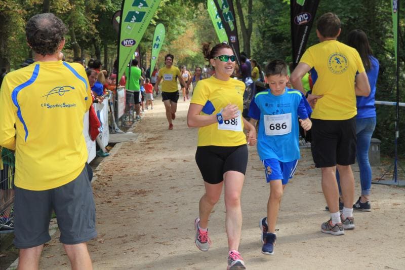 Carrera Correr en Familia del Sporting Segovia