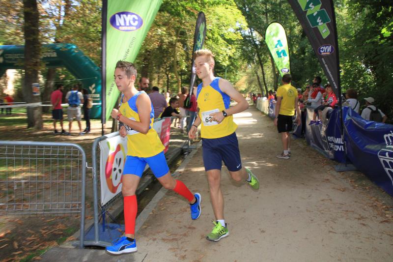 Carrera Correr en Familia del Sporting Segovia