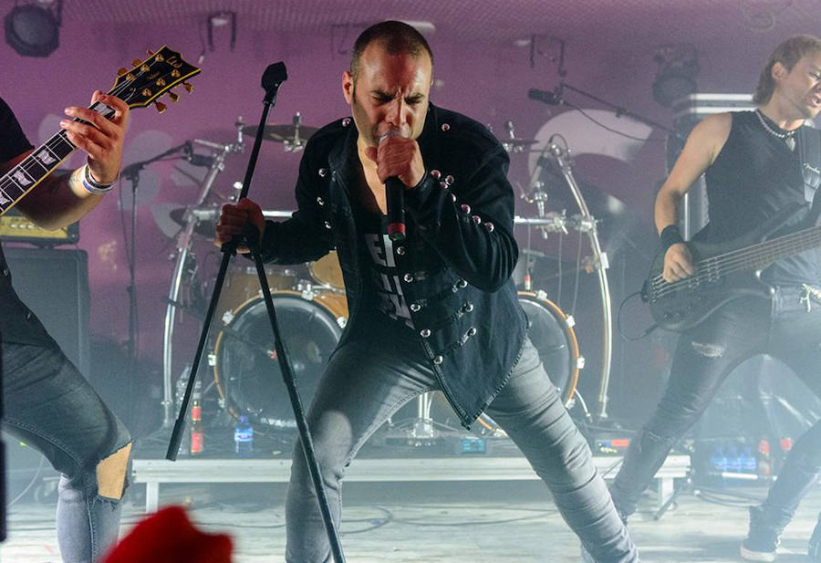 En la sala del hotel Santana, los ‘acuerocker@s’ disfrutaron de más de ocho horas de música