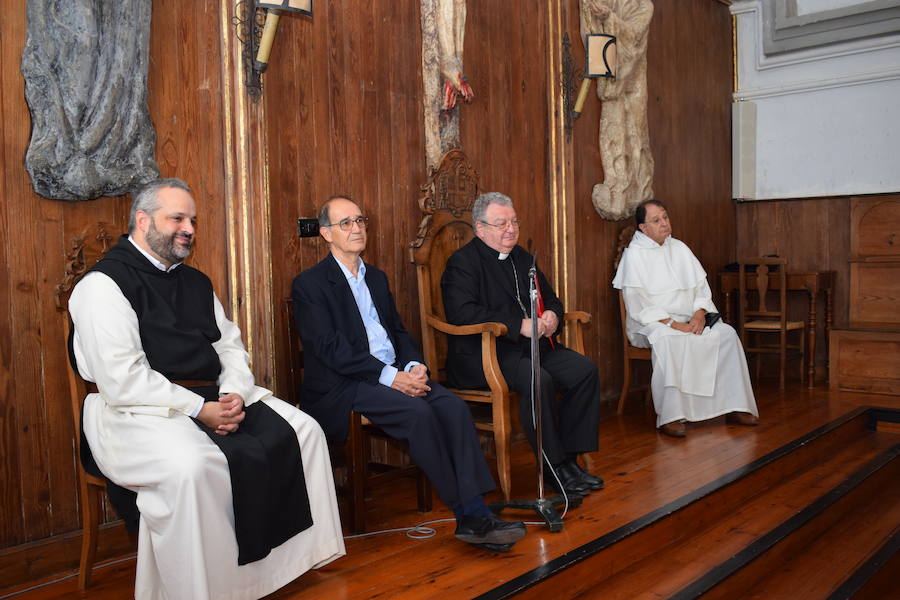El obispo, Manuel Herrero, anima a los monjes y monjas a abrirse a la sociedad para que «la gente pueda entrever lo que somos y hacemos»