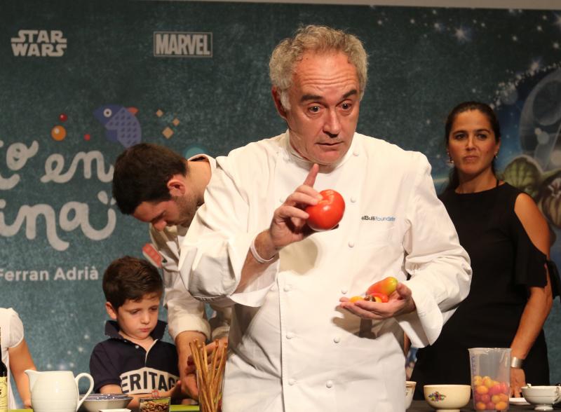 Ferran Adrià visita la Escuela Internacional de Cocina de Valladolid