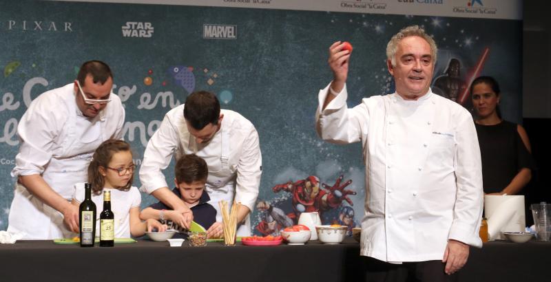 Ferran Adrià visita la Escuela Internacional de Cocina de Valladolid