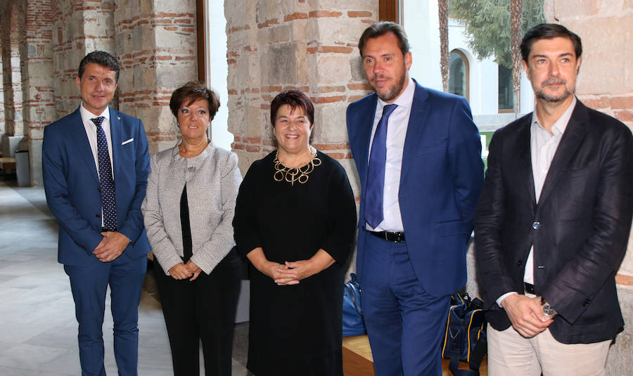 Bajo el lema 'Ciudades para la Salud: Salud para las Ciudades', el congreso se celebra en el Convento de Santa Cruz la Real, sede de la IE University