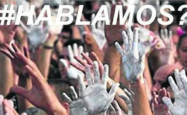 De blanco, en Valladolid, y por el diálogo en Cataluña