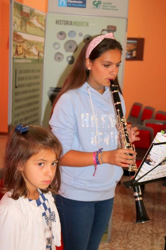 Taller de música en Cevico Navero