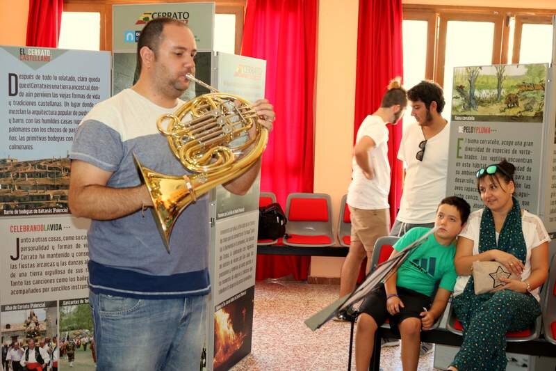 Taller de música en Cevico Navero