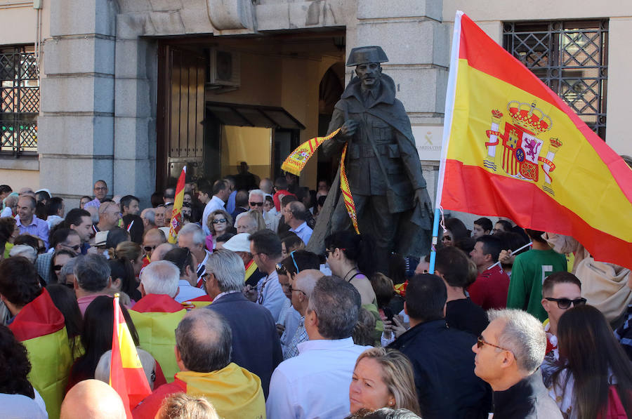 Concentración en apoyo a la Guardia Civil en Segovia