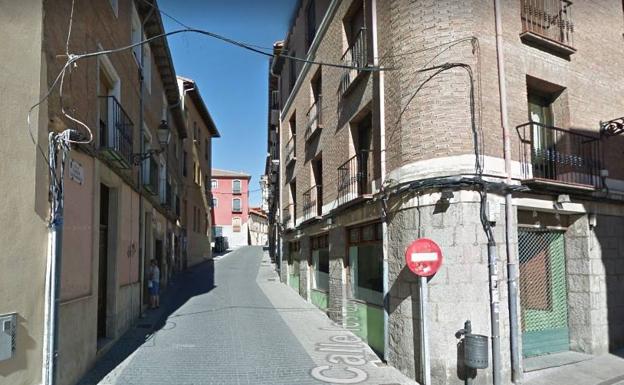 Inicio de la Cuesta de Castañones. 