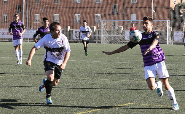 Partido entre el Deportivo Palencia y el Rácing Lermeño. 