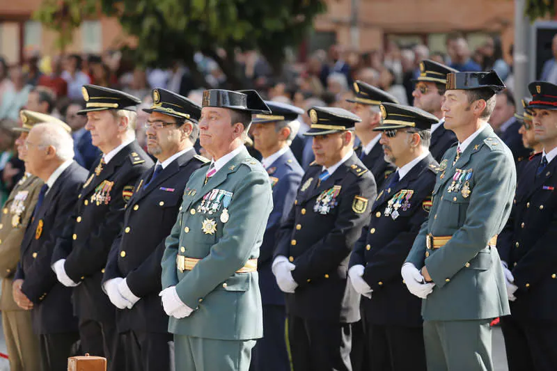 Desfile de la Guardia Civil en la Comandancia de Palencia