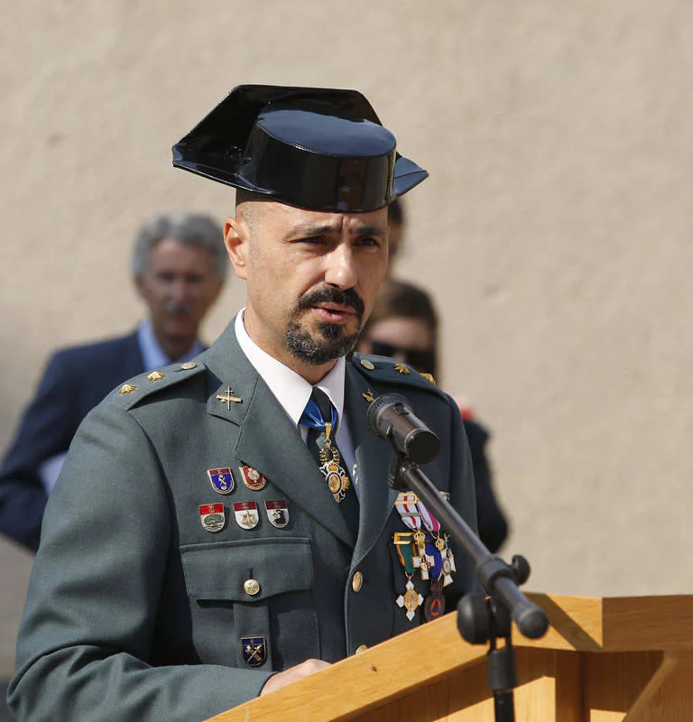 Desfile de la Guardia Civil en la Comandancia de Palencia