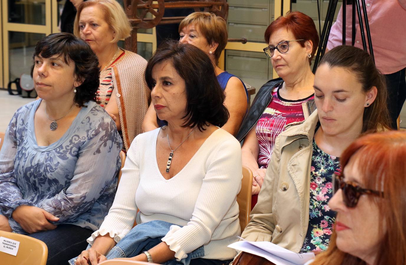 Bajo el lema 'Mujeres, saber y poder', se han celebrado actos en el Ayuntamiento y la Biblioteca Pública