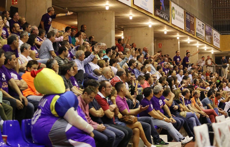 El equipo de Joaquín Prado pierde en casa y suma su cuarta derrota consecutiva en un inicio de temporada para olvidar