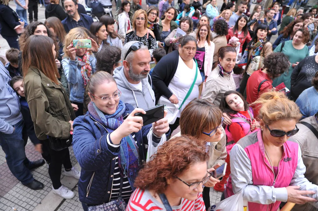 Firma de discos de Sergio Dalma en El Corte Inglés de Valladolid