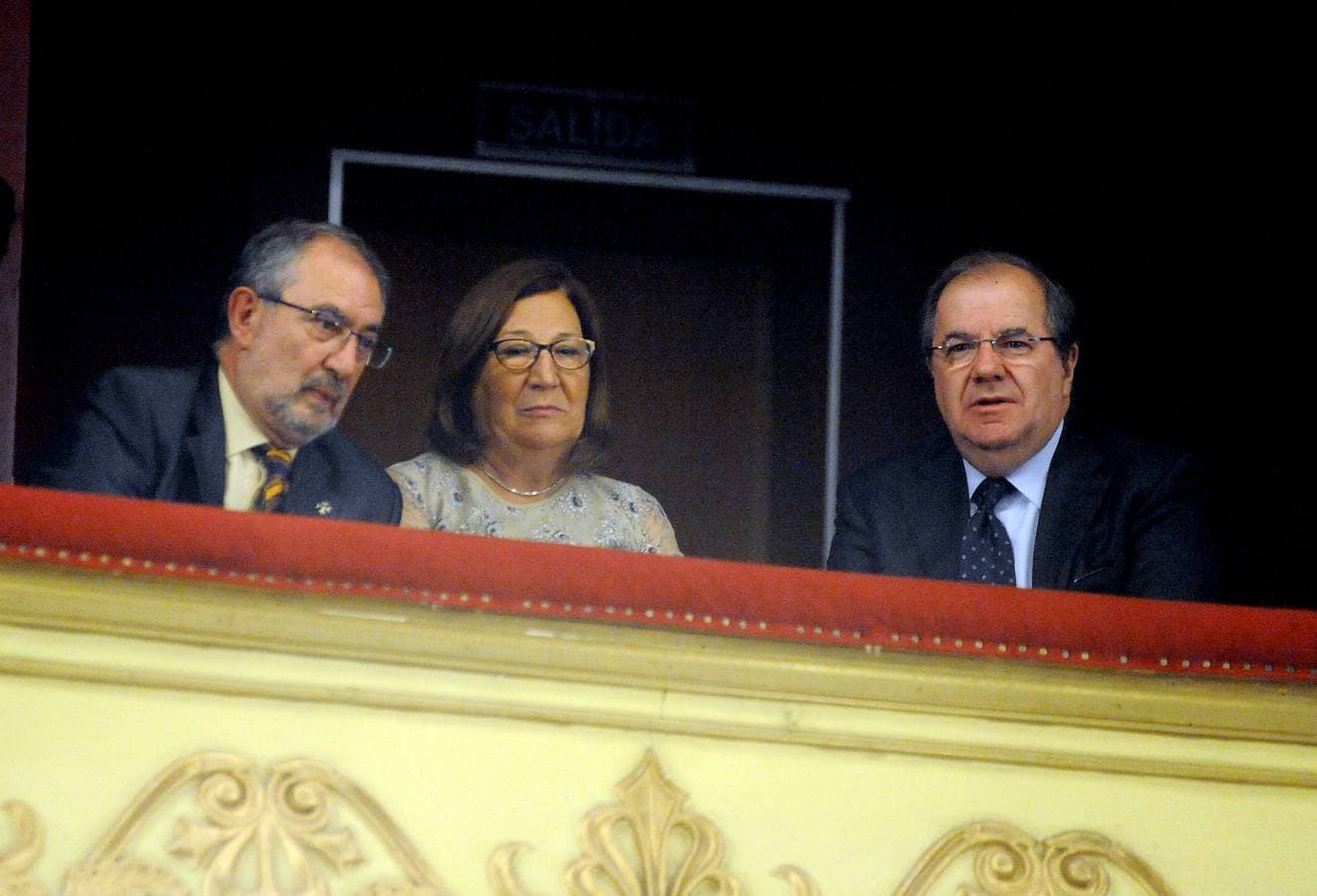 Jesús Quijano, Dolores Valle y Juan Vicente Herrera.