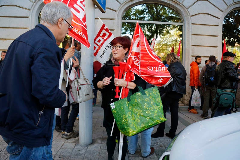 CC OO y UGT piden que profesionalice los bomberos forestales y que los operativos se contraten un mínimo de seis meses al año