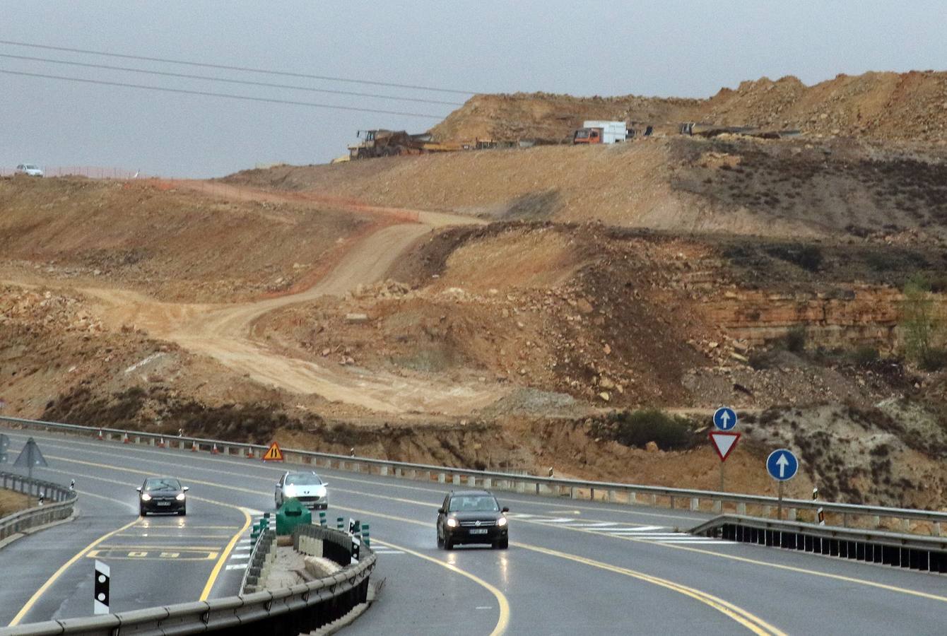 Obras en la carretera SG-20