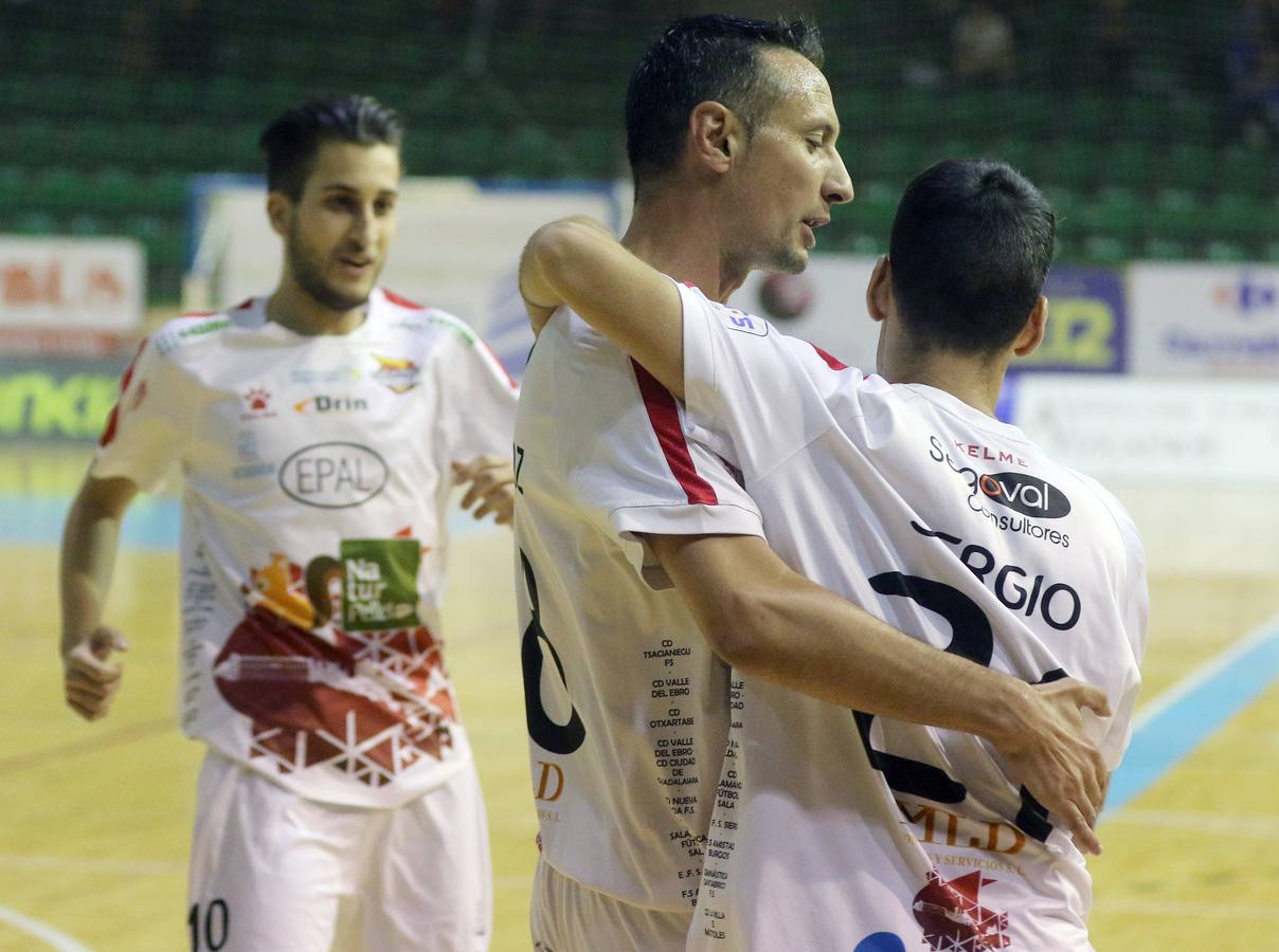 El conjunto que entrena Diego Garcimartín derrota al Santiago Futsal (5-2)