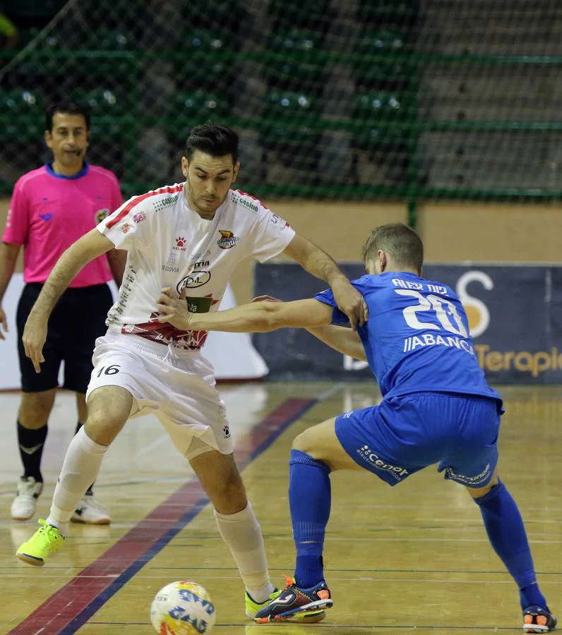 El conjunto que entrena Diego Garcimartín derrota al Santiago Futsal (5-2)