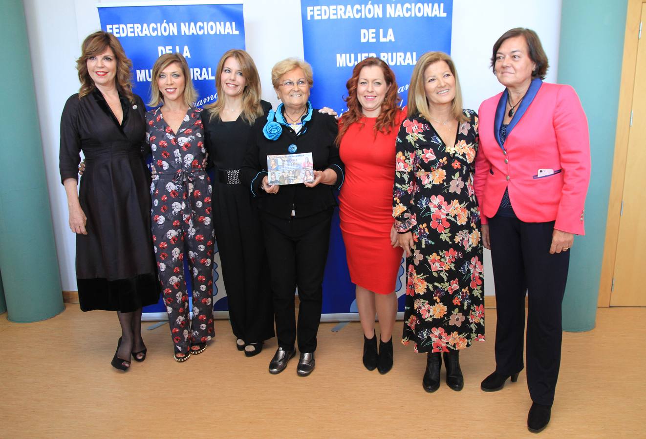 Han recogido sus galardones las actrices Eva Isanta y Belinda Washington; la periodista de televisión Ana Belén Roy y la artesana dedicada a la comercialización de plantas medicinales Sheila Sequera