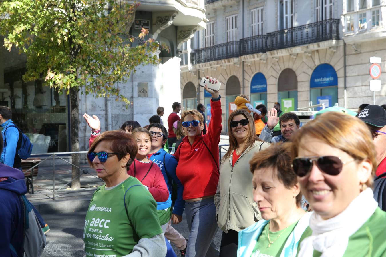 Miles de vallisoletanos se han vestido hoy de verde para salir a la calle en una marcha histórica