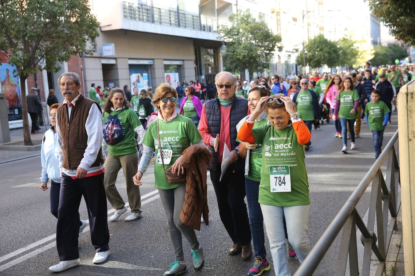 Miles de vallisoletanos se han vestido hoy de verde para salir a la calle en una marcha histórica