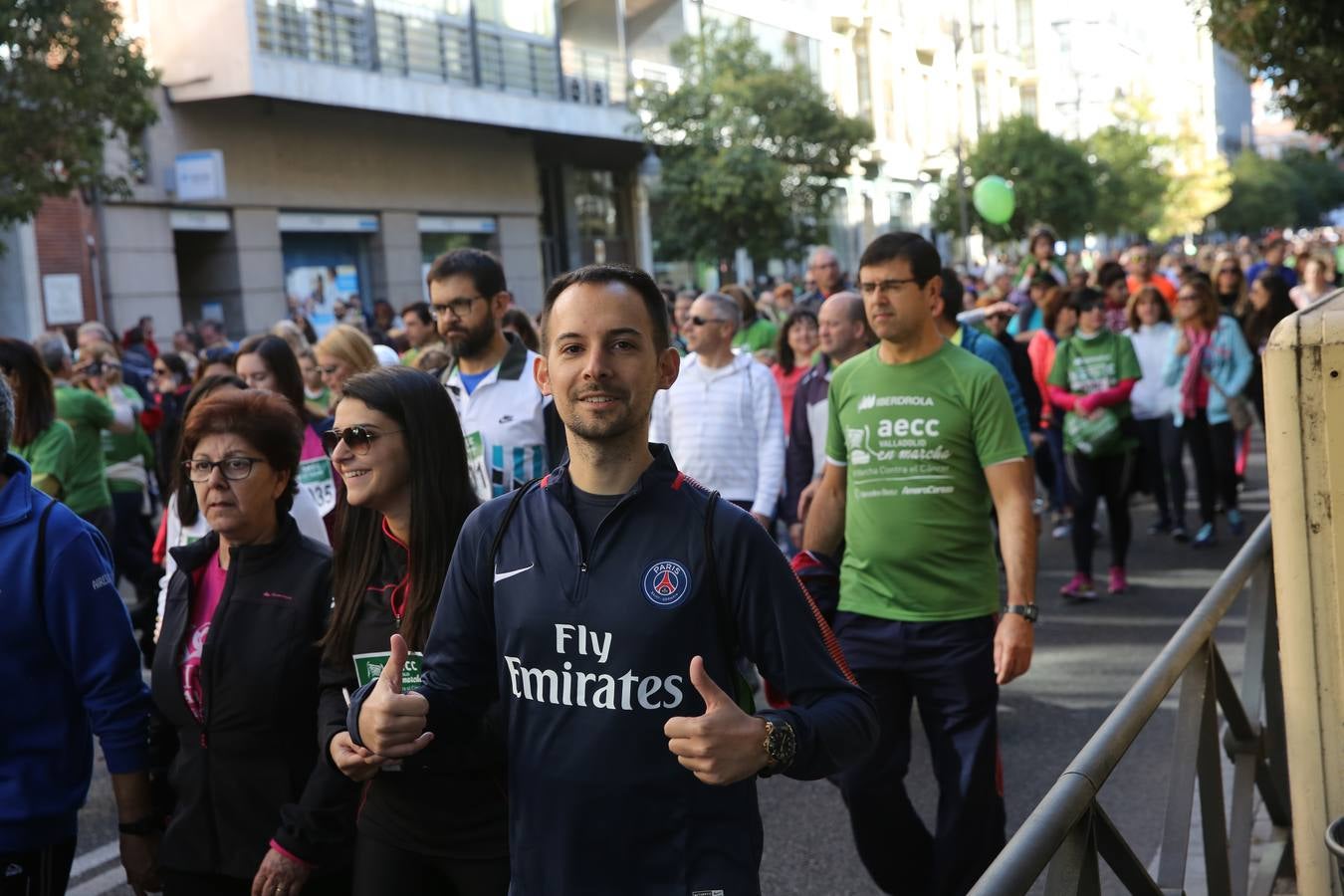 Miles de vallisoletanos se han vestido hoy de verde para salir a la calle en una marcha histórica