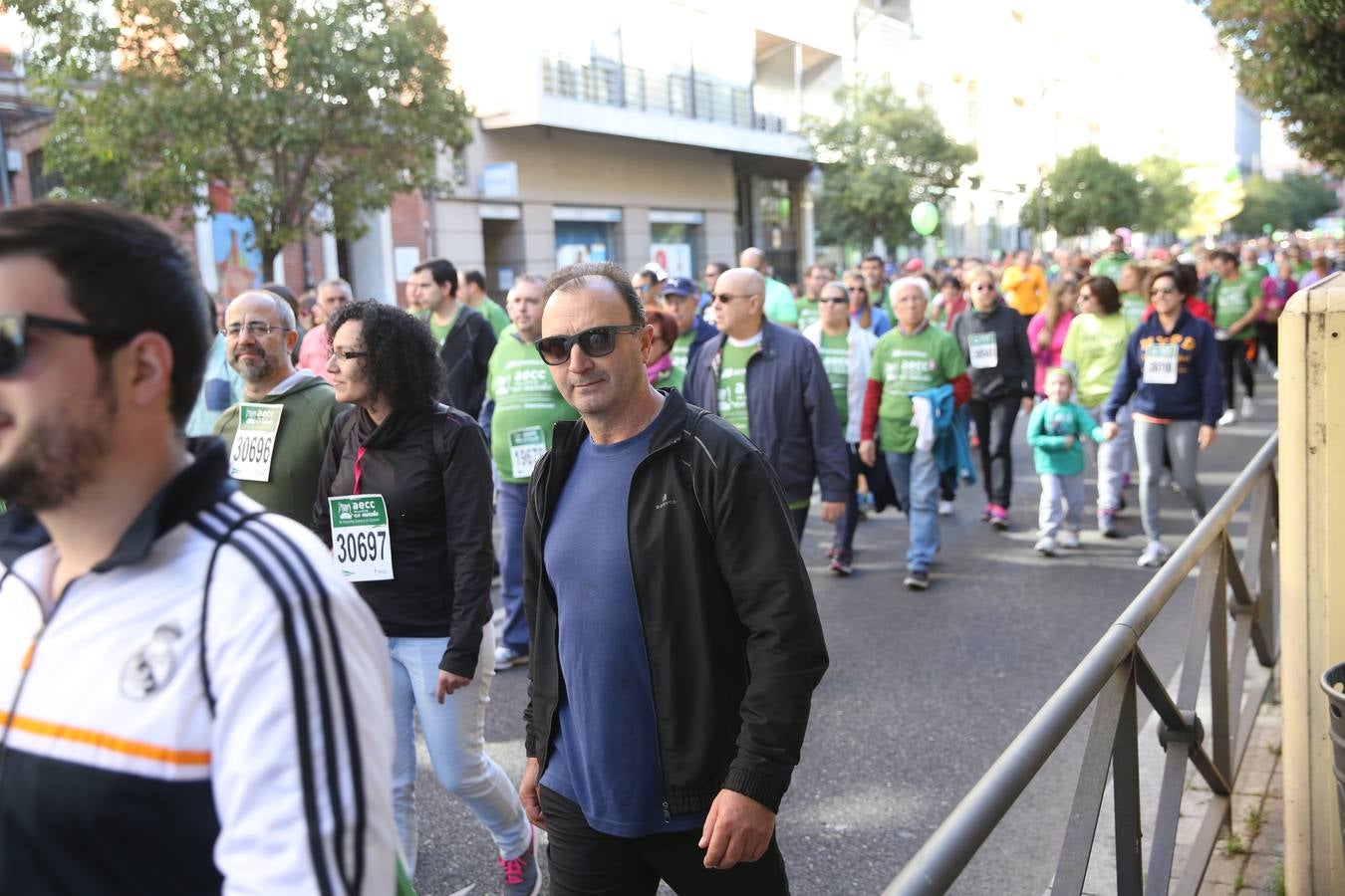 Miles de vallisoletanos se han vestido hoy de verde para salir a la calle en una marcha histórica