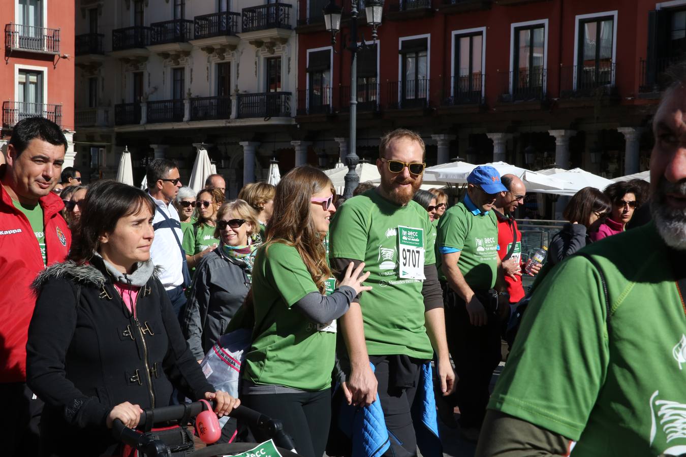 Miles de vallisoletanos se han vestido hoy de verde para salir a la calle en una marcha histórica