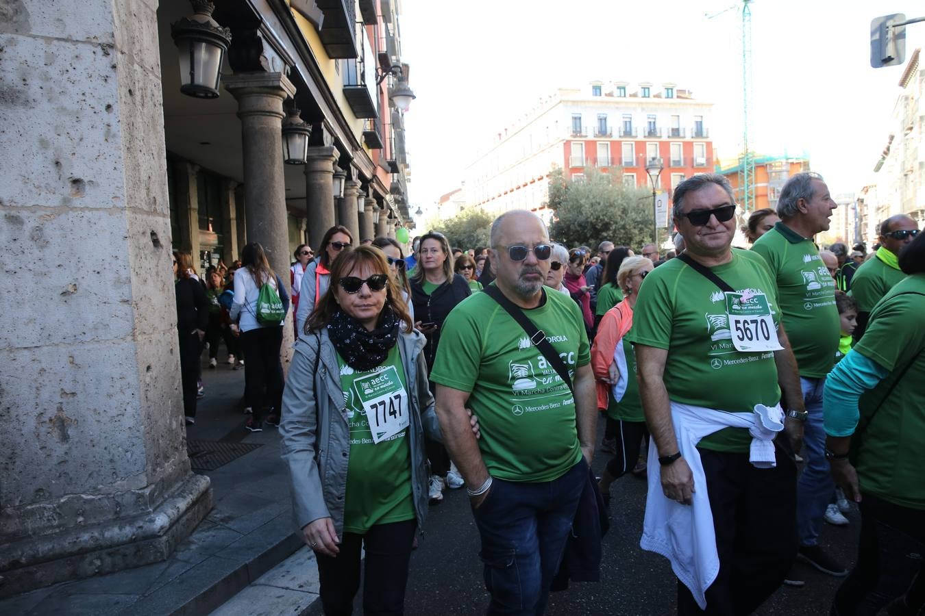 Miles de vallisoletanos se han vestido hoy de verde para salir a la calle en una marcha histórica