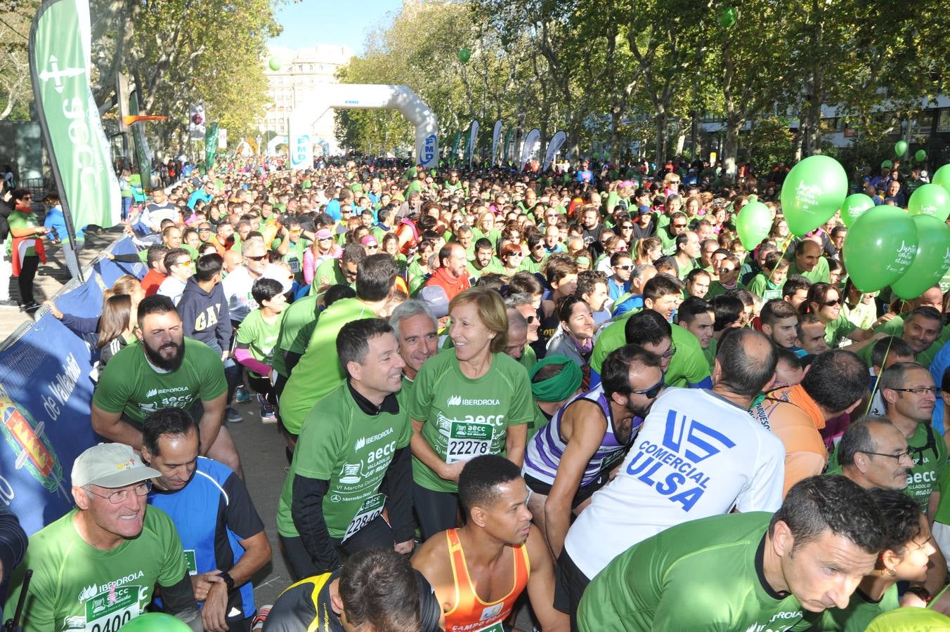 Miles de vallisoletanos se han vestido hoy de verde para salir a la calle en una marcha histórica