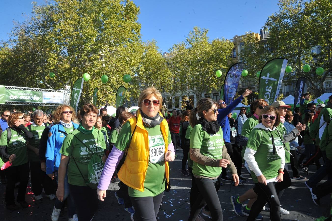 Miles de vallisoletanos se han vestido hoy de verde para salir a la calle en una marcha histórica