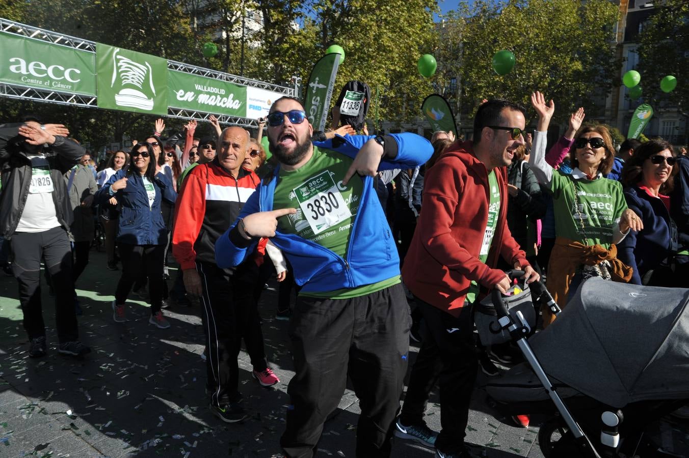 Miles de vallisoletanos se han vestido hoy de verde para salir a la calle en una marcha histórica