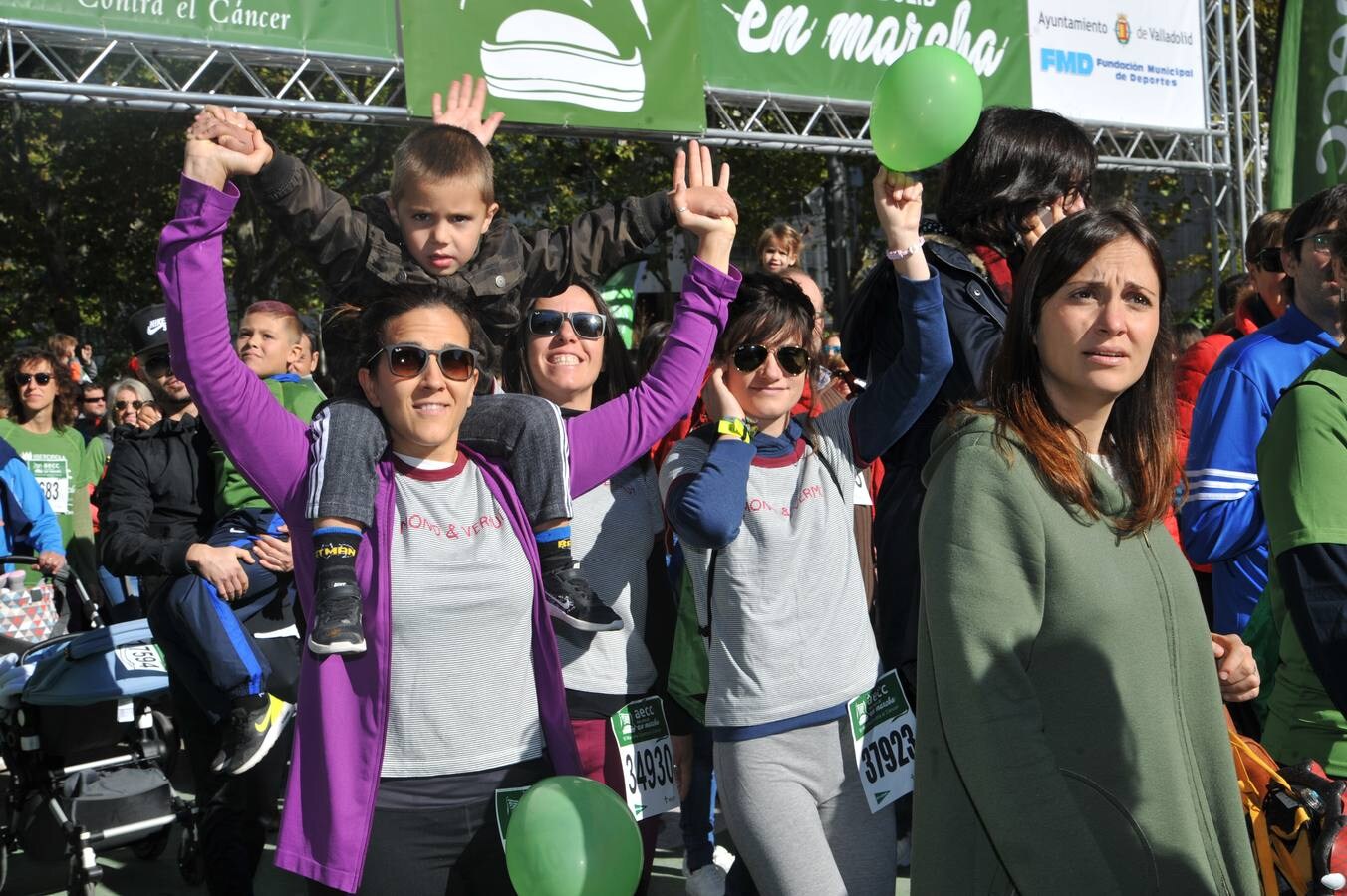 Miles de vallisoletanos se han vestido hoy de verde para salir a la calle en una marcha histórica