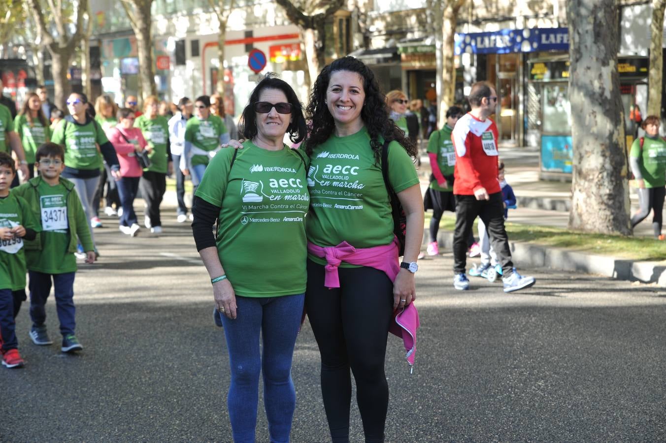 Miles de vallisoletanos se han vestido hoy de verde para salir a la calle en una marcha histórica