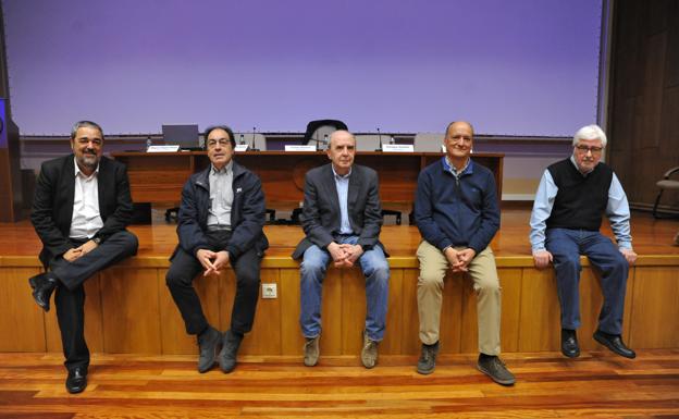 Carlos Aganzo, Miguel Ángel Pérez ‘Maguil’, Enrique Gavilán, Gustavo Martín Garzo y Carlos Blanco.