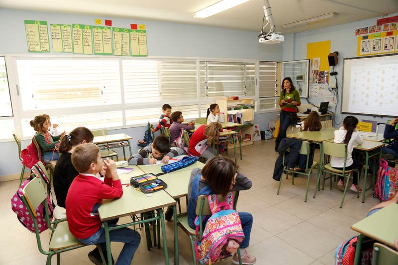 El centro, uno de los pioneros en el bilingüismo, está especializado en la atención a la diversidad y en alumnos con necesidades especiales