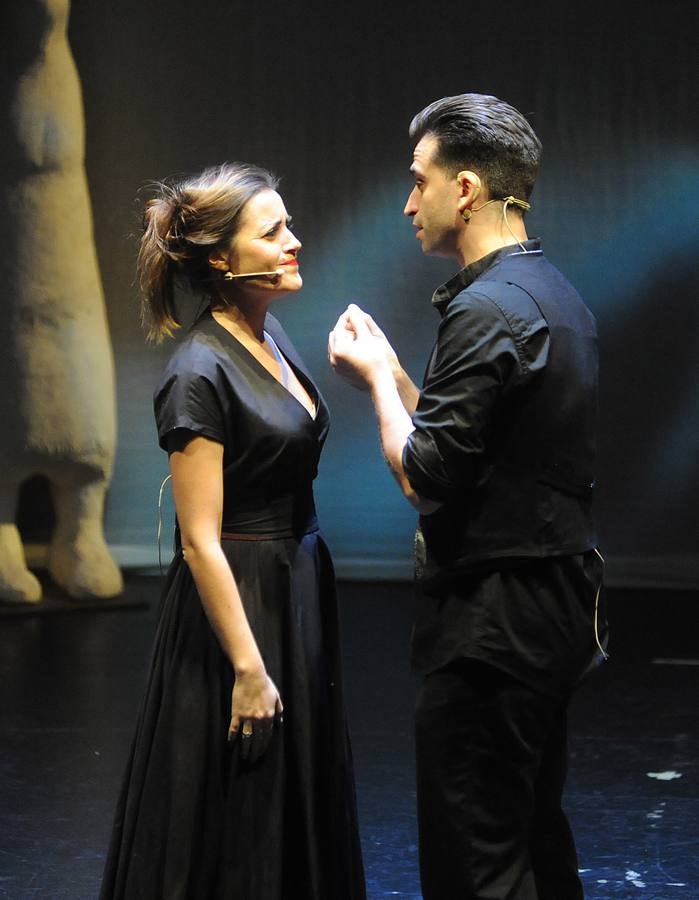 &#039;Cantata campesina&#039; de la Fura dels Baus, en Medina del Campo