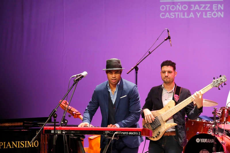 La última jonada de Jazz Palencia Festival se cerró entre jazz cubano y afroamericano con un puente hacia los actuales géneros urbanos.