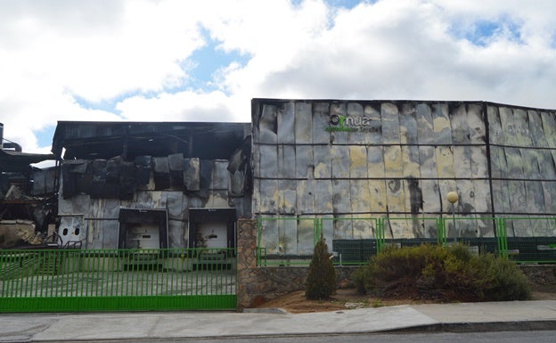 Incendio activo y medidas de seguridad en marcha por el incendio en Ornua