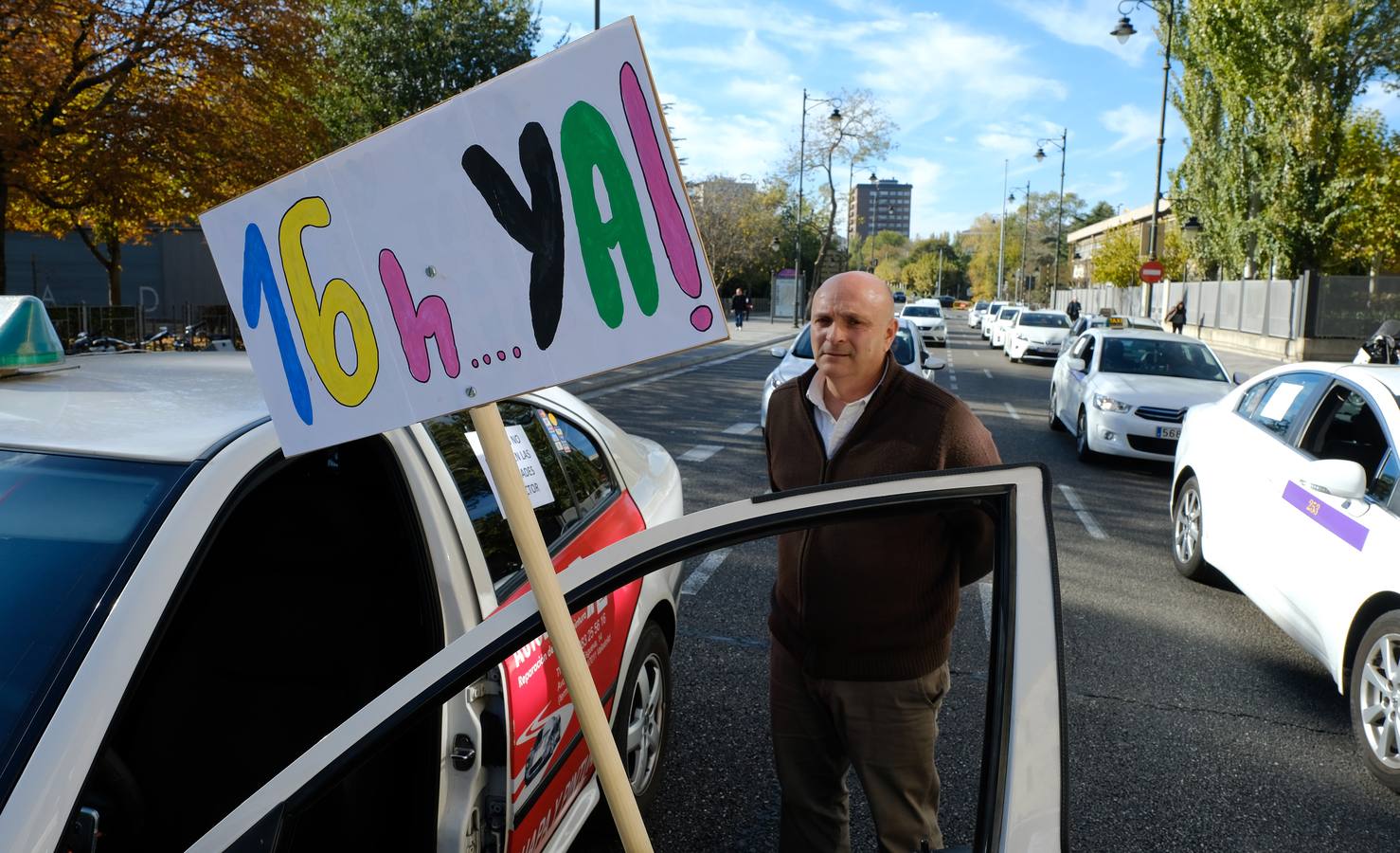 Los taxistas de Valladolid vuelven a reclamar la jornada de 16 horas