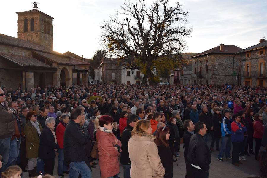 Manifestación en Velilla del Río Carrión por el cierre de la central