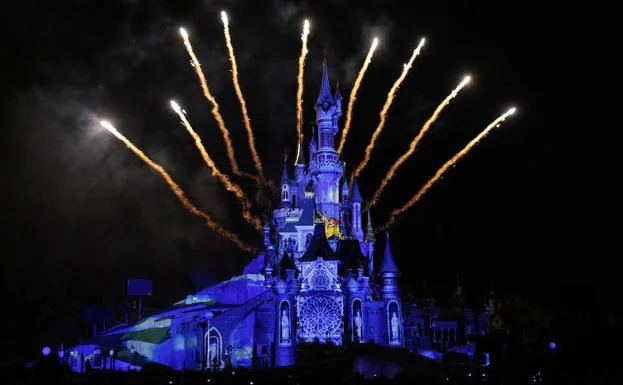 Fuegos artificiales en el Castillo de la Bella Durmiente. 