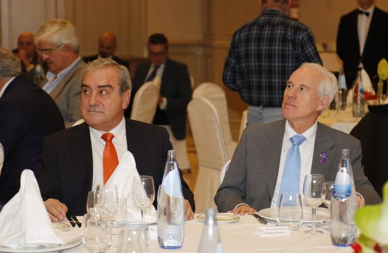 El presidente del Grupo Siro recibe el premio CPOE en Palencia