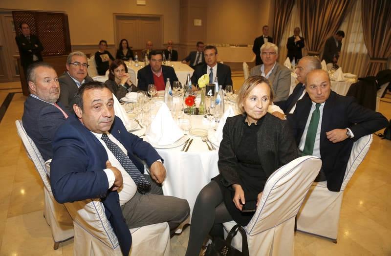 El presidente del Grupo Siro recibe el premio CPOE en Palencia