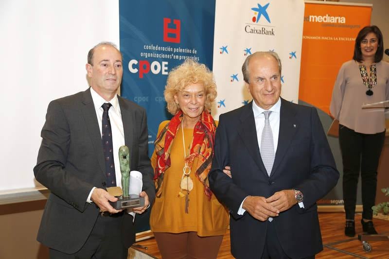 El presidente del Grupo Siro recibe el premio CPOE en Palencia
