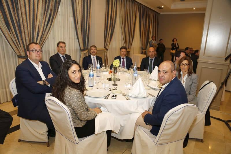 El presidente del Grupo Siro recibe el premio CPOE en Palencia