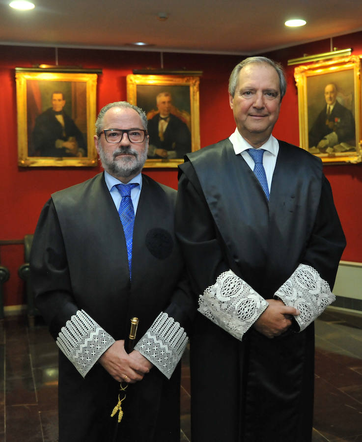 El Colegio de Abogados de Valladolid entrega insignias y reconocimientos durante su fiesta colegial