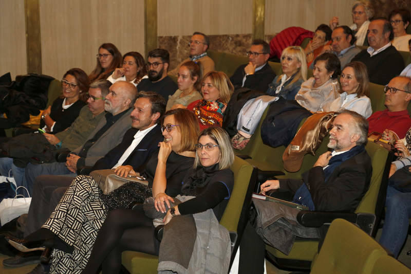 Presentacion del libro de José María Pérez Peridis &#039;Hasta una ruina puede ser esperanza&#039;