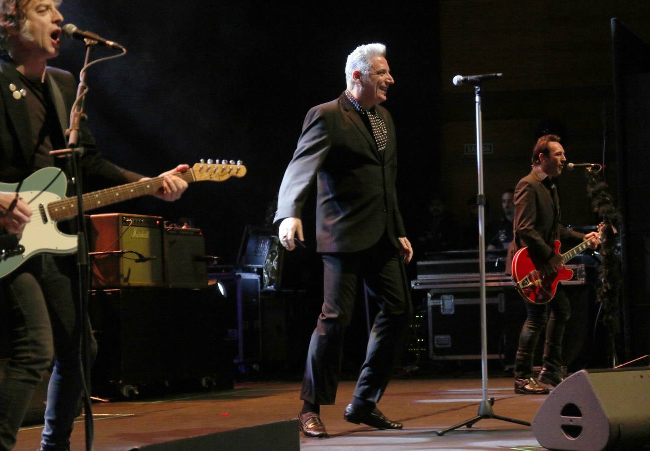 El cantante barcelonés llega a Valladolid en el tramo final de su gira Salud & Rock and roll